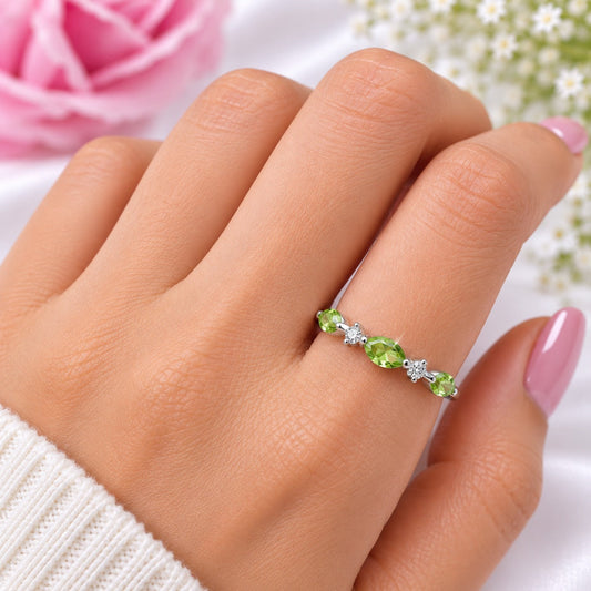 Delicate Peridot Marquise Band Ring in 925 Sterling Silver