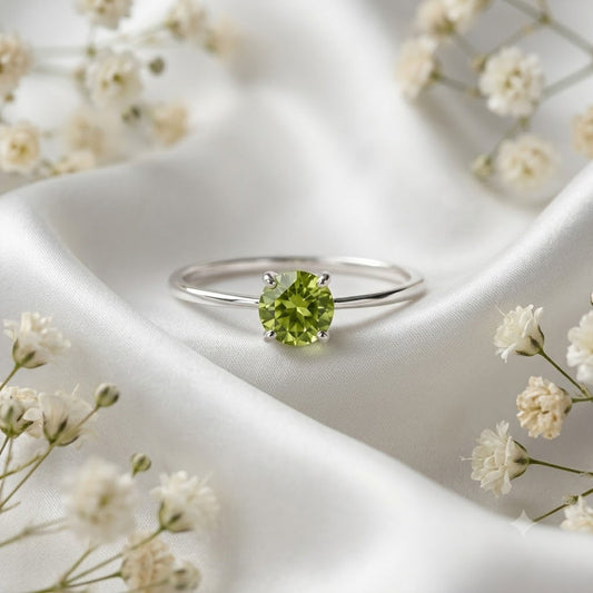 Classic Round Peridot Solitaire Ring in 925 Sterling Silver