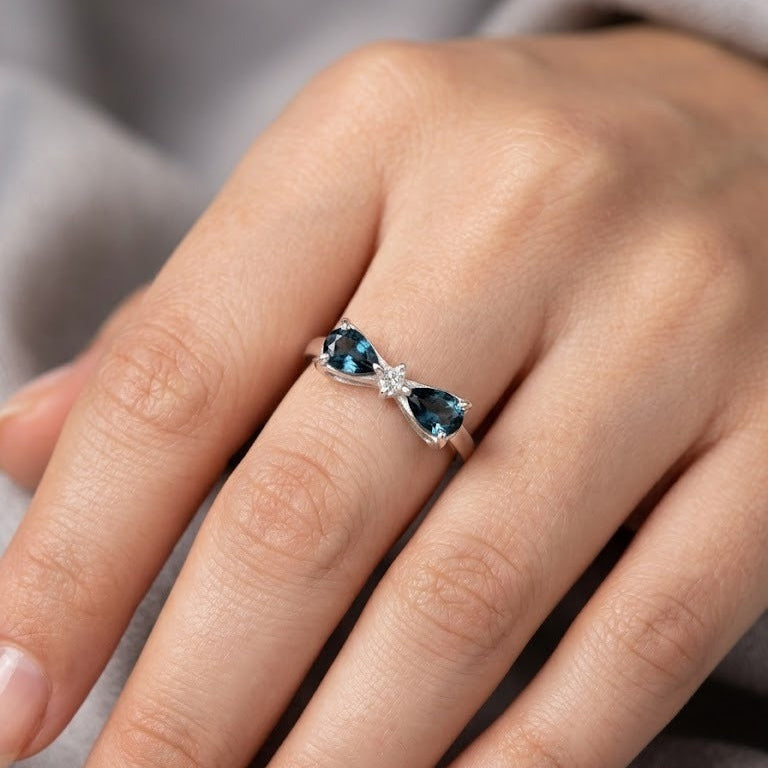 London Blue Topaz Bow Ring 925 Silver