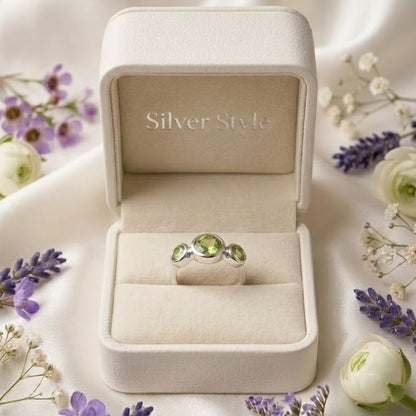 Three-Stone Peridot Bezel Ring in 925 Sterling Silver