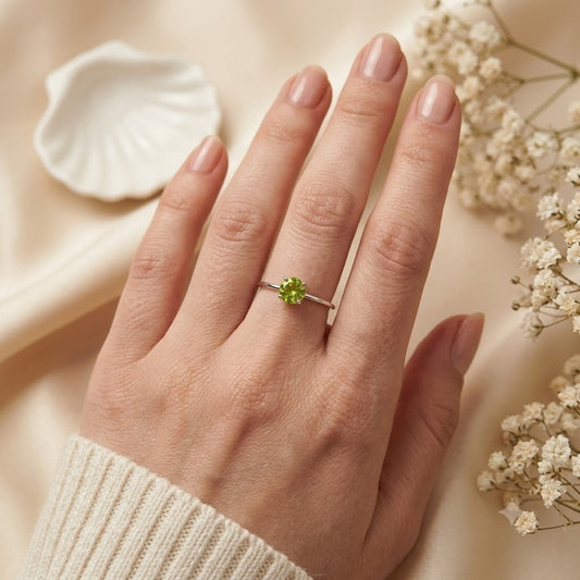 Classic Round Peridot Solitaire Ring in 925 Sterling Silver