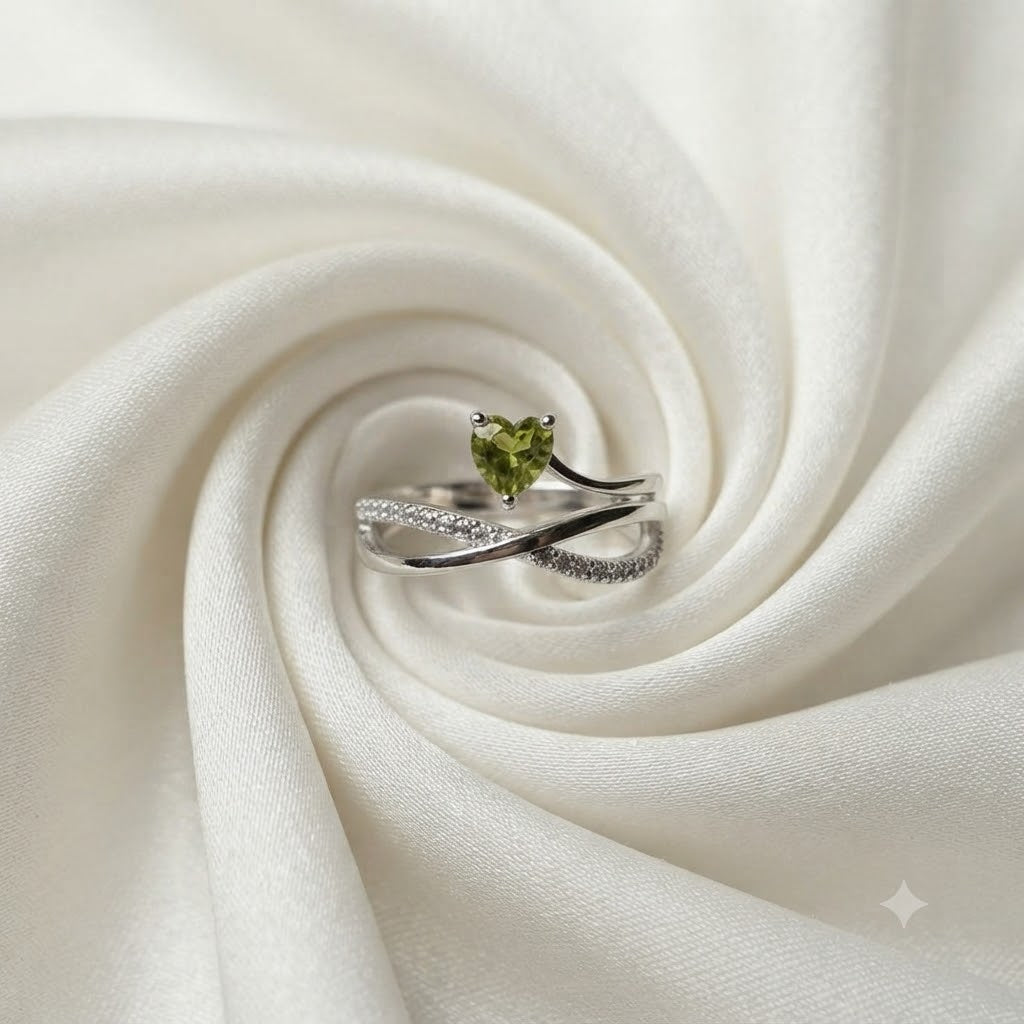 Peridot Heart Infinity Ring in 925 Sterling Silver