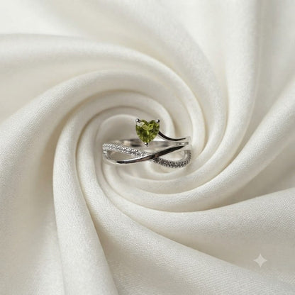 Peridot Heart Infinity Ring in 925 Sterling Silver
