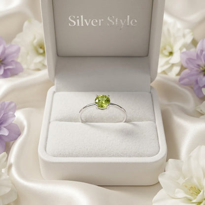 Classic Round Peridot Solitaire Ring in 925 Sterling Silver