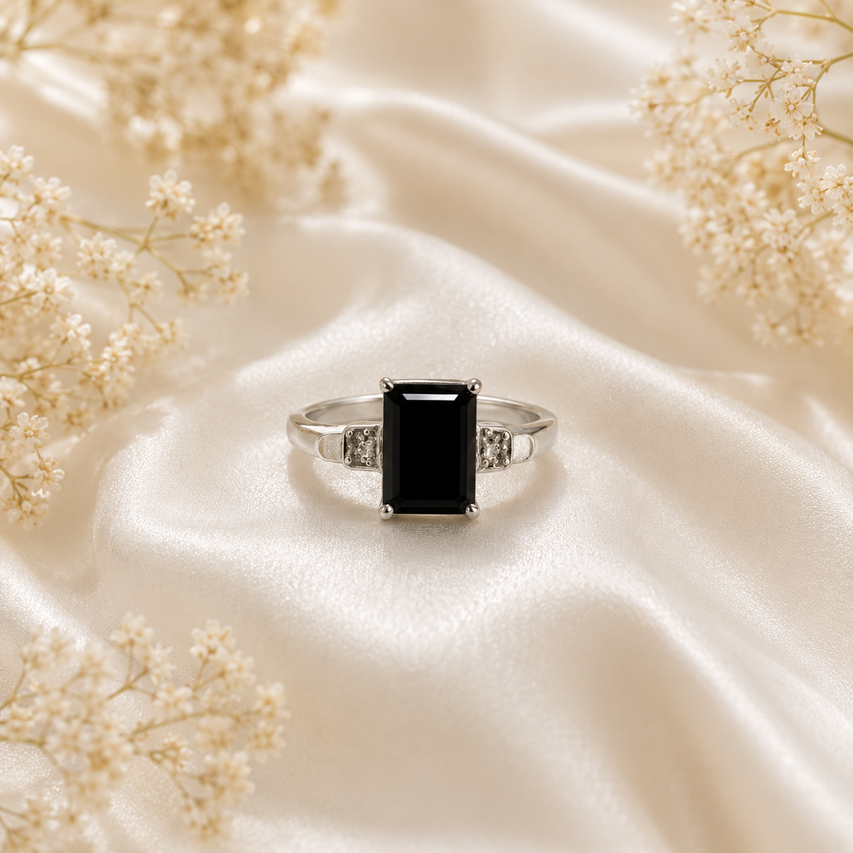 Emerald Cut Black Onyx Ring in 925 Sterling Silver with Emerald Cut Black Onyx Gemstone
