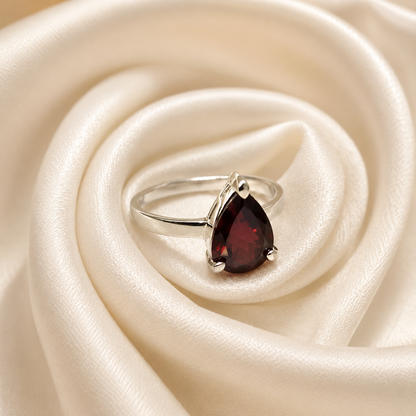 Pear Garnet Ring in Authentic 925 Sterling Silver