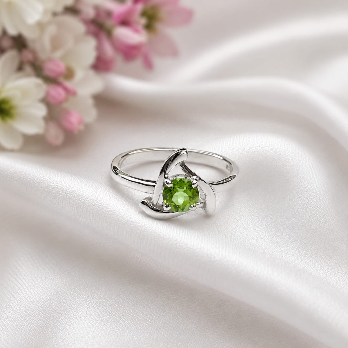 Peridot Swirl Bypass Ring in 925 Sterling Silver