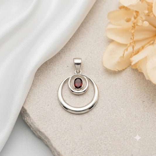 Garnet Circle Pendant in 925 Sterling Silver for Women
