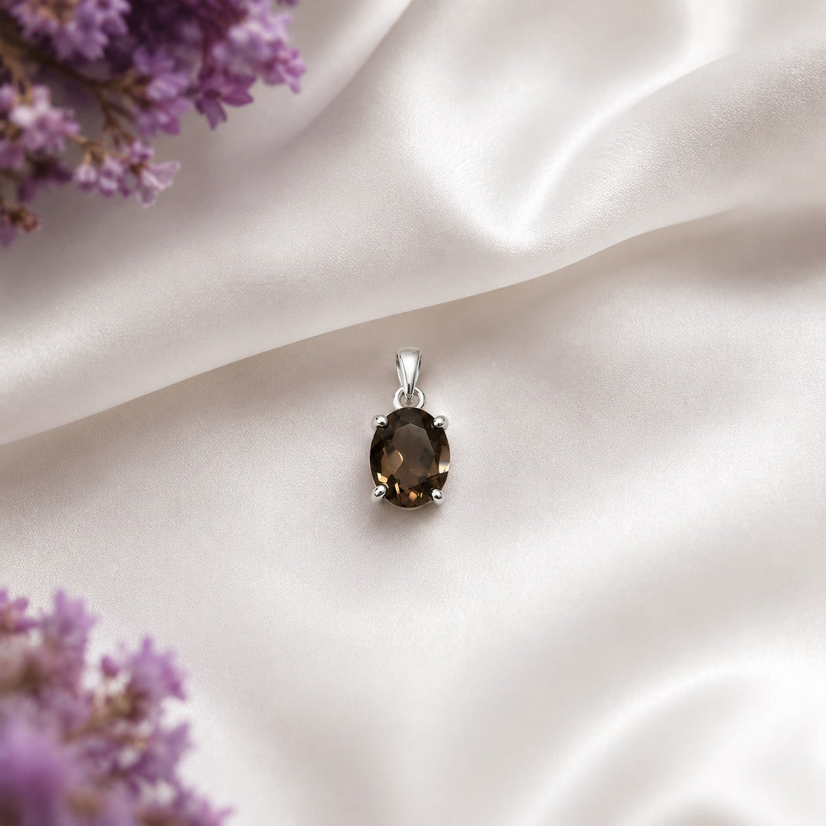 Smoky Quartz Pendant in 925 Sterling Silver with oval-cut brown gemstone.
