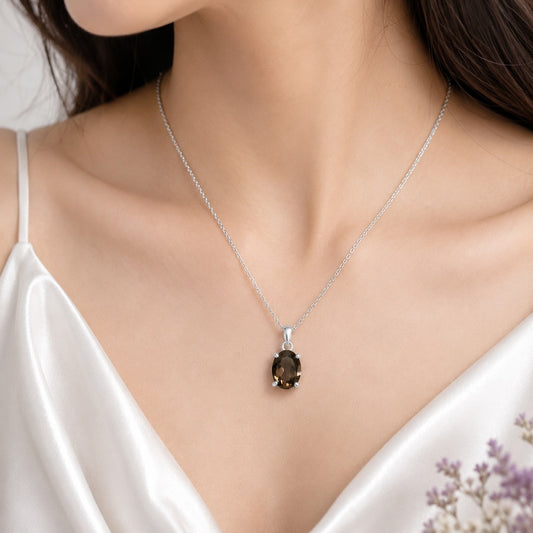 Smoky Quartz Pendant in 925 Sterling Silver with oval-cut brown gemstone.