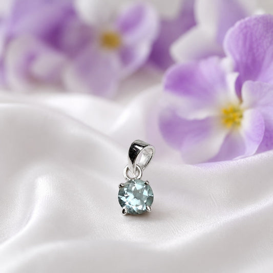 Blue Topaz Pendant in 925 Sterling Silver with Round-Cut Gemstone