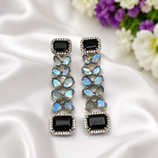 Black Onyx & Labradorite earrings in 925 Sterling Silver.