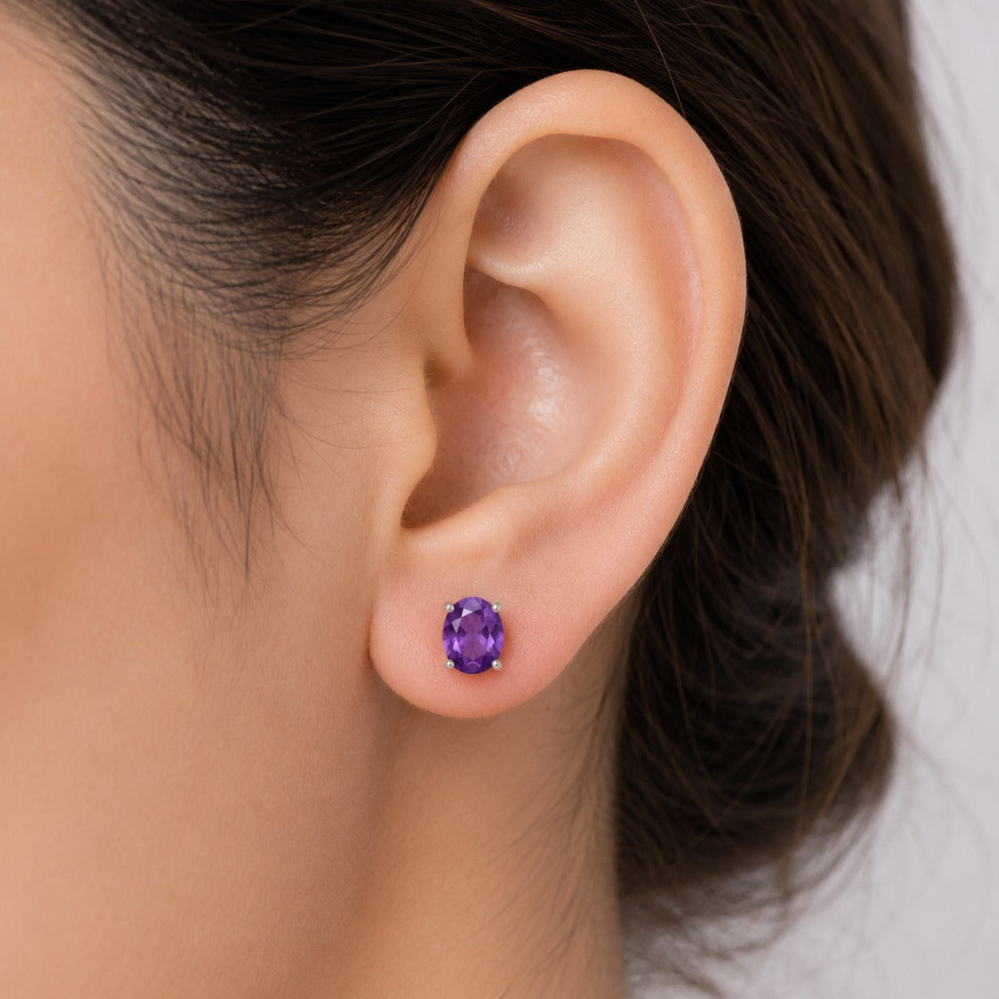 925 Sterling Silver Amethyst Oval Stud Earrings with Faceted Purple Gemstones