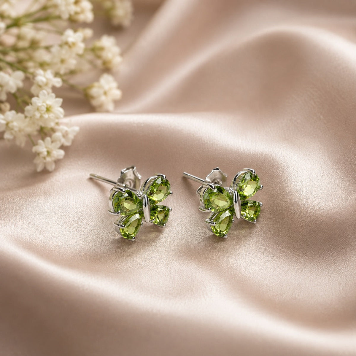 925 Sterling Silver Peridot Cluster Stud Earrings with Green Peridot Gemstones