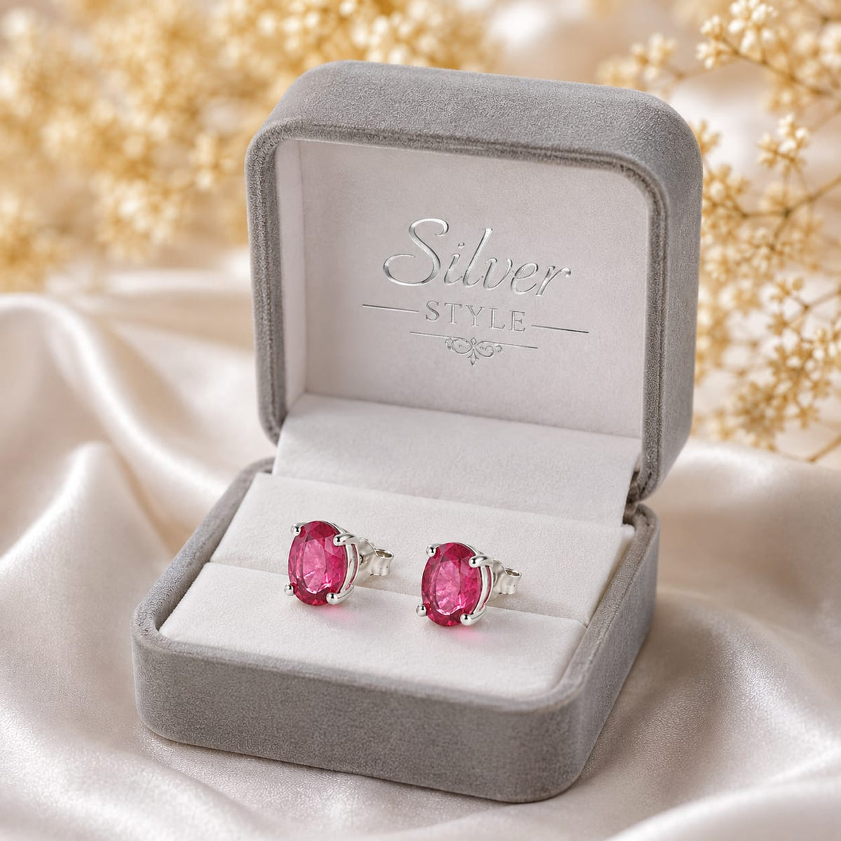 Oval pink Pink Tourmaline ear studs in 925 Sterling Silver with four-prong setting