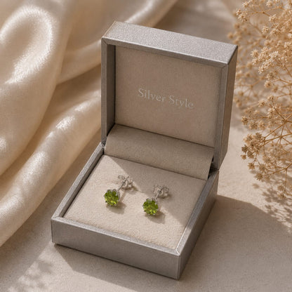Round green Peridot stud earrings in 925 Sterling Silver with six-prong setting