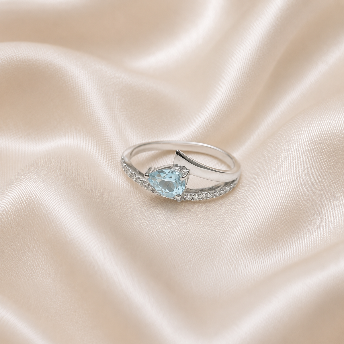 Bypass Blue Topaz Ring in Authentic 925 Sterling Silver