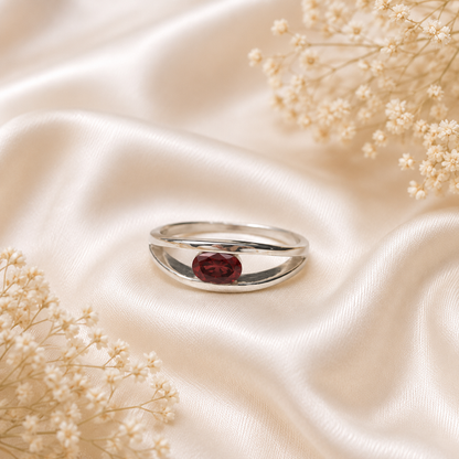 Oval Garnet Ring in Authentic 925 Sterling Silver