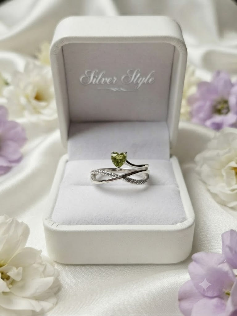 Peridot Heart Infinity Ring in 925 Sterling Silver